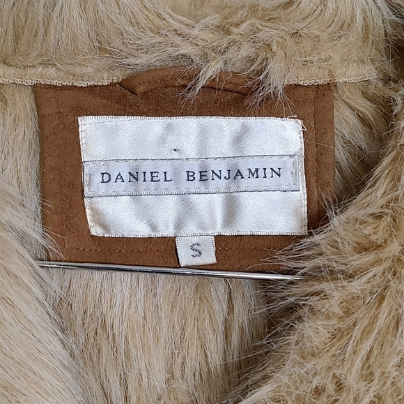 Daniel Benjamin Brown Women's Faux Suede Fur Lined Jacket With Belt - Picture 3 of 9